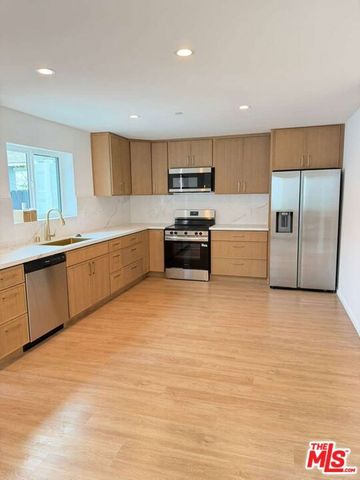 5417 Gentry Avenue, Valley Village, CA 91607