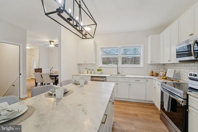 1745 MAPLE AVE, Hanover, MD 21076