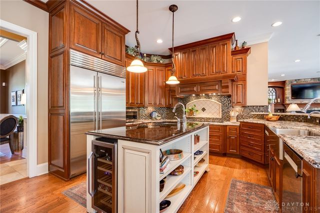 2185 Tanbark Trail, Sugarcreek Twp, OH 45385