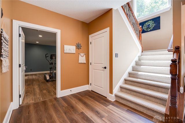 2185 Tanbark Trail, Sugarcreek Twp, OH 45385
