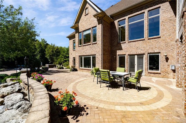 2185 Tanbark Trail, Sugarcreek Twp, OH 45385