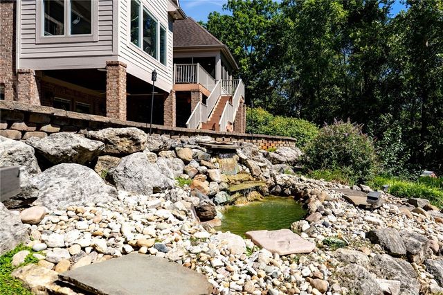 2185 Tanbark Trail, Sugarcreek Twp, OH 45385