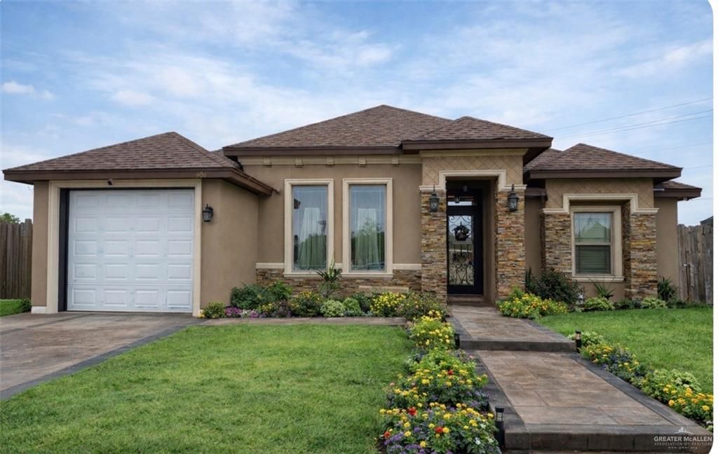 606 San Saba Circle, Rio Grande City, TX 78582