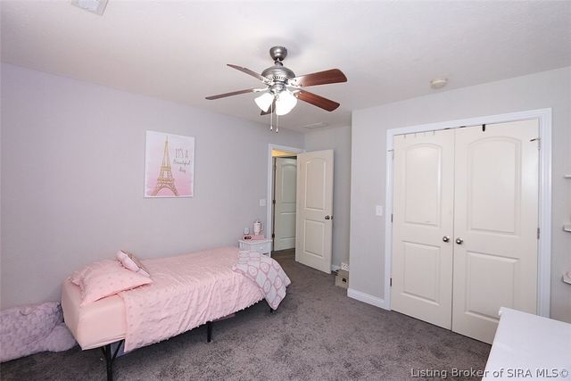 1042 Avondale Court, Jeffersonville, IN 47130