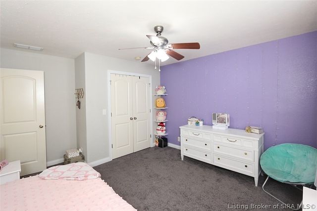 1042 Avondale Court, Jeffersonville, IN 47130