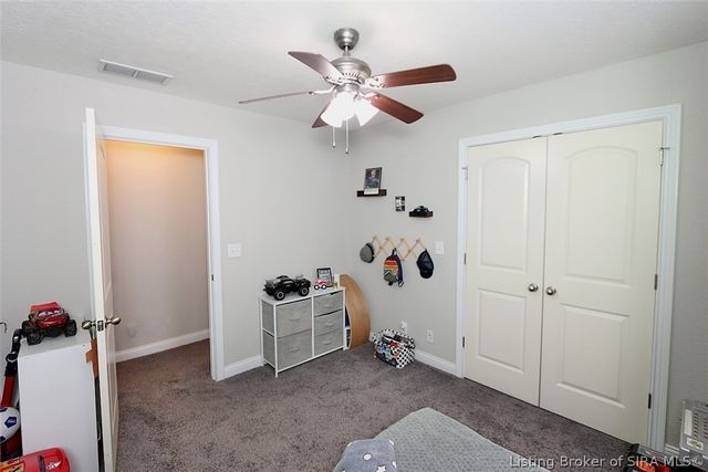 1042 Avondale Court, Jeffersonville, IN 47130