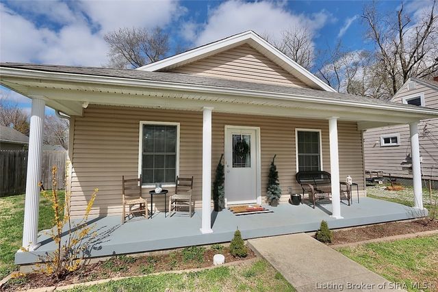 1042 Avondale Court, Jeffersonville, IN 47130