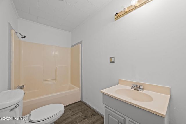 561 Godley Road, Grimesland, NC 27837