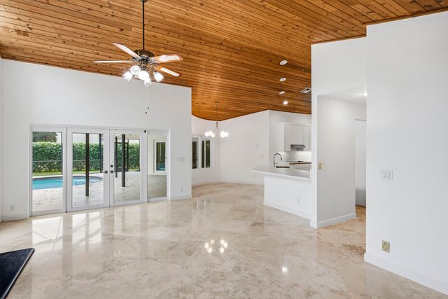 4720 NW 28th Avenue, Boca Raton, FL 33434