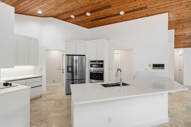 4720 NW 28th Avenue, Boca Raton, FL 33434