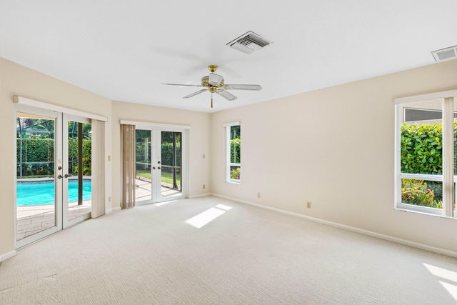 4720 NW 28th Avenue, Boca Raton, FL 33434