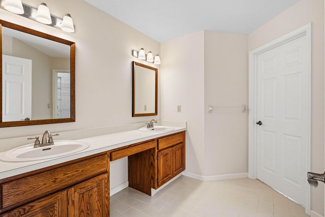 4720 NW 28th Avenue, Boca Raton, FL 33434