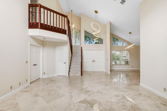 4720 NW 28th Avenue, Boca Raton, FL 33434