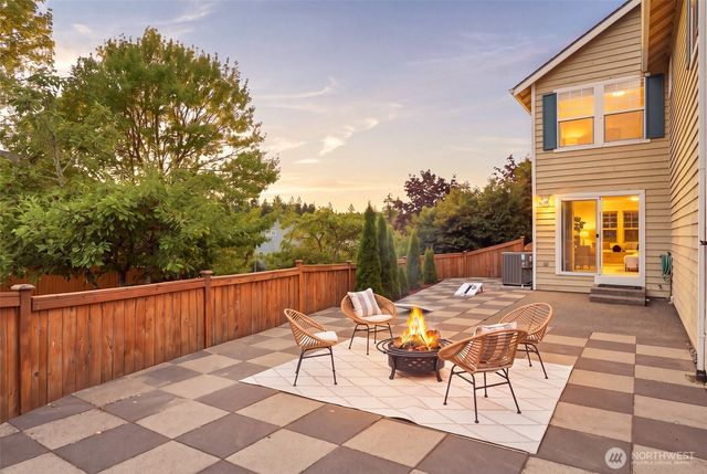 9400 226th Place NE, Redmond, WA 98053