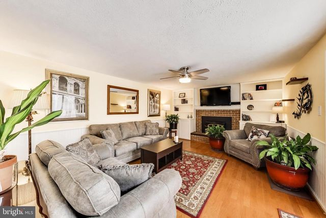 8404 CHILLUM CT, Springfield, VA 22153