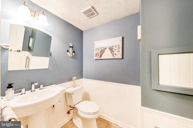 8404 CHILLUM CT, Springfield, VA 22153