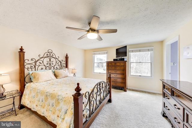 8404 CHILLUM CT, Springfield, VA 22153