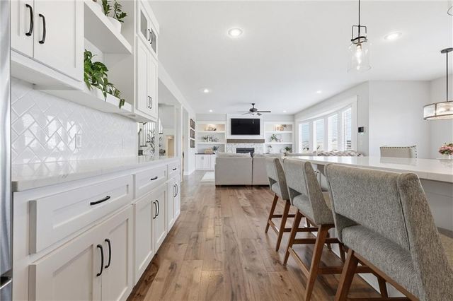 2008 NE 114th Street, Kansas City, MO 64155