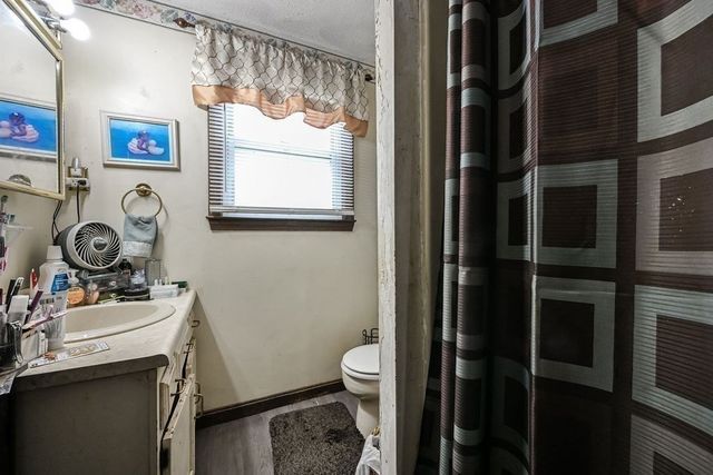 65 Holmes Ave, Brockton, MA 02302