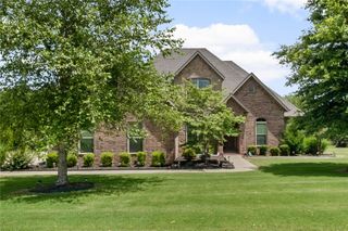 4470 N Thoroughbred Trail, Springdale, AR 72764