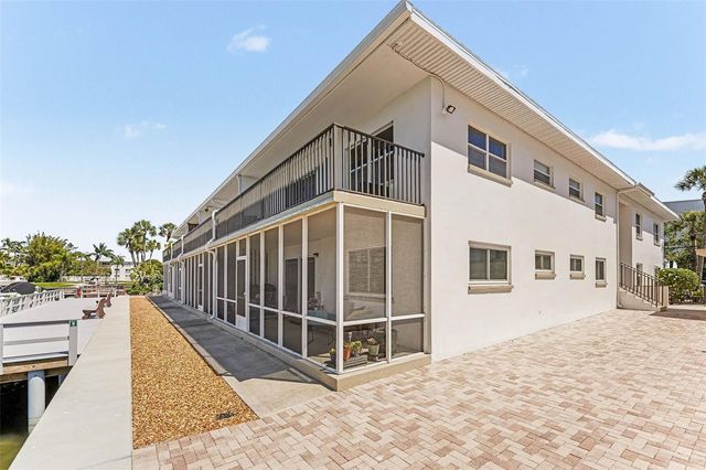 3753 46TH AVENUE S 7, St Petersburg, FL 33711