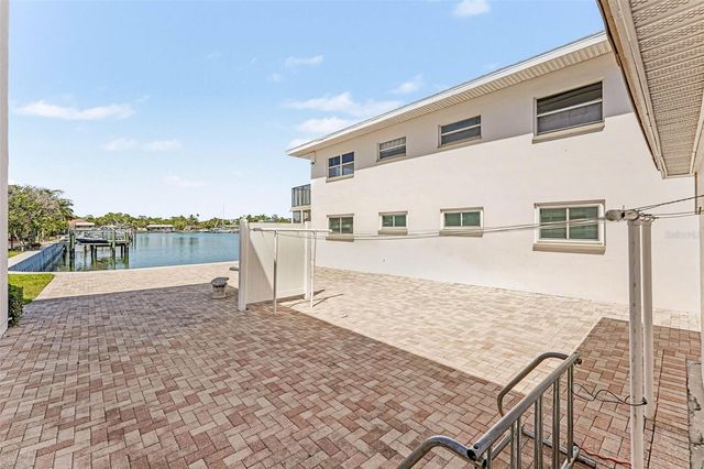 3753 46TH AVENUE S 7, St Petersburg, FL 33711