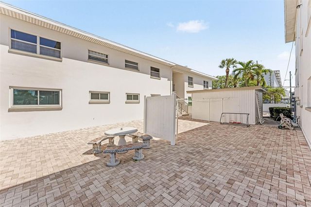 3753 46TH AVENUE S 7, St Petersburg, FL 33711