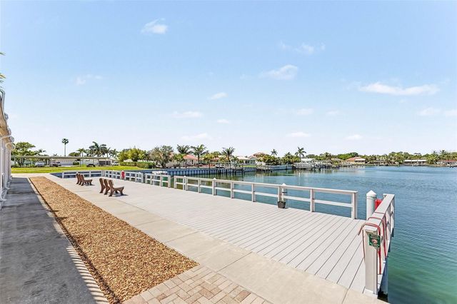 3753 46TH AVENUE S 7, St Petersburg, FL 33711