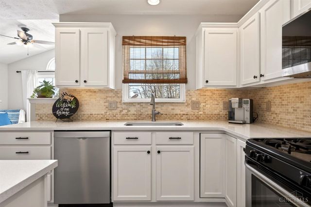 5512 Sunrise View Circle, Liberty Twp, OH 45044