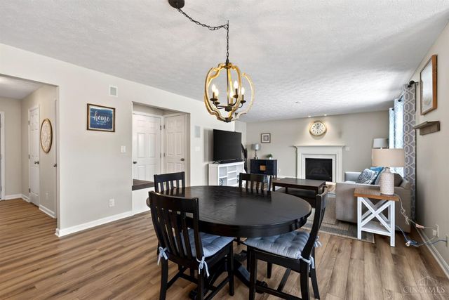 5512 Sunrise View Circle, Liberty Twp, OH 45044