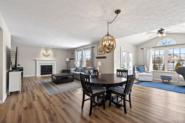 5512 Sunrise View Circle, Liberty Twp, OH 45044