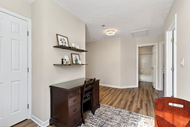 5512 Sunrise View Circle, Liberty Twp, OH 45044