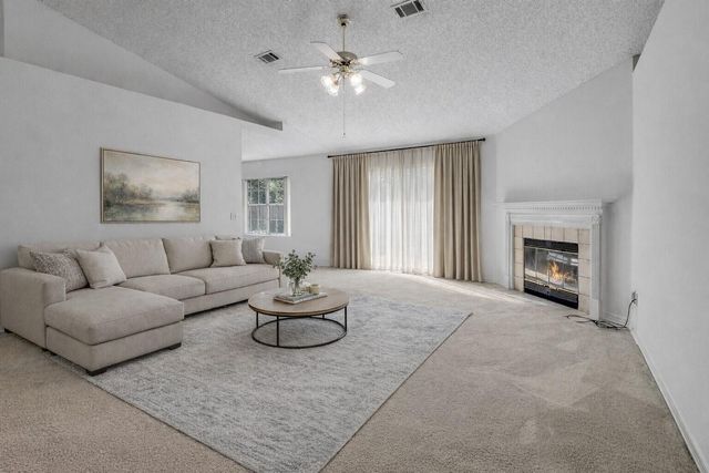 2095 Jessica Way, Navarre, FL 32566