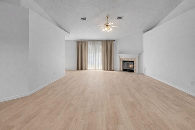 2095 Jessica Way, Navarre, FL 32566