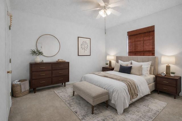 2095 Jessica Way, Navarre, FL 32566