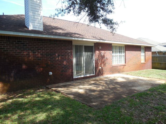 2095 Jessica Way, Navarre, FL 32566