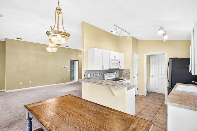 232 KINGS POND AVENUE, Winter Haven, FL 33880