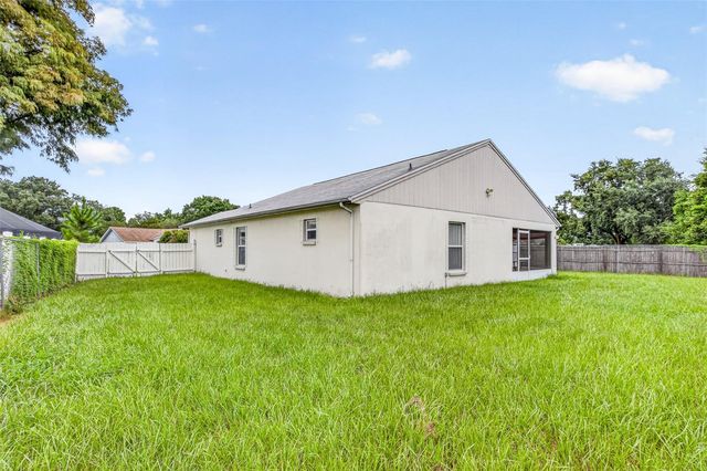232 KINGS POND AVENUE, Winter Haven, FL 33880