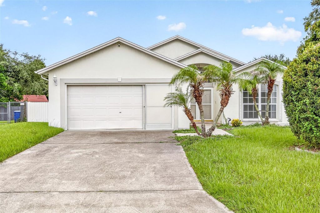 232 KINGS POND AVENUE, Winter Haven, FL 33880