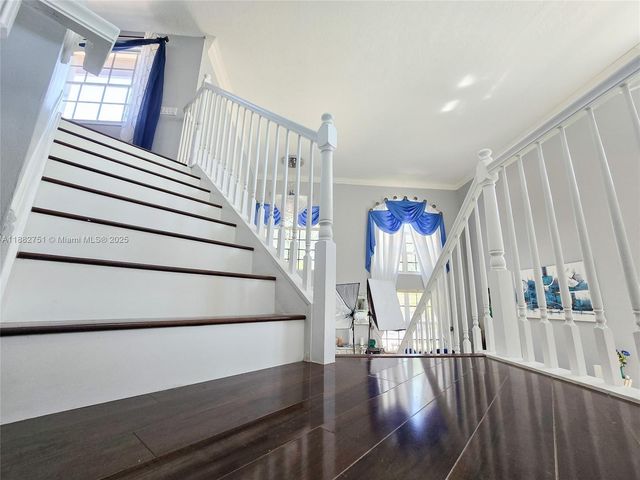 6600 NW 56th Dr, Coral Springs, FL 33067