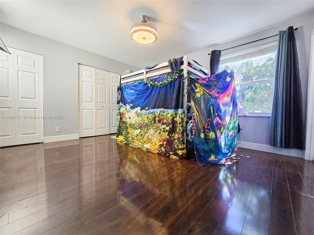 6600 NW 56th Dr, Coral Springs, FL 33067