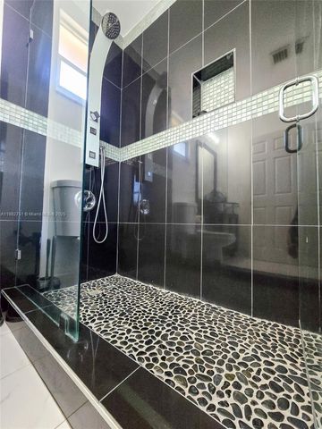 6600 NW 56th Dr, Coral Springs, FL 33067