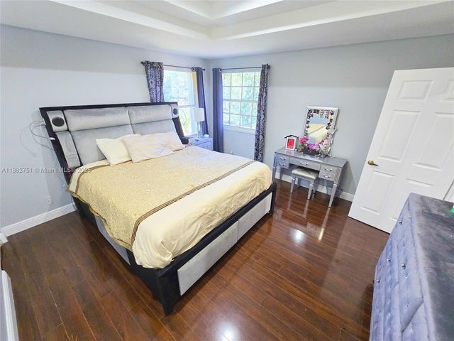 6600 NW 56th Dr, Coral Springs, FL 33067