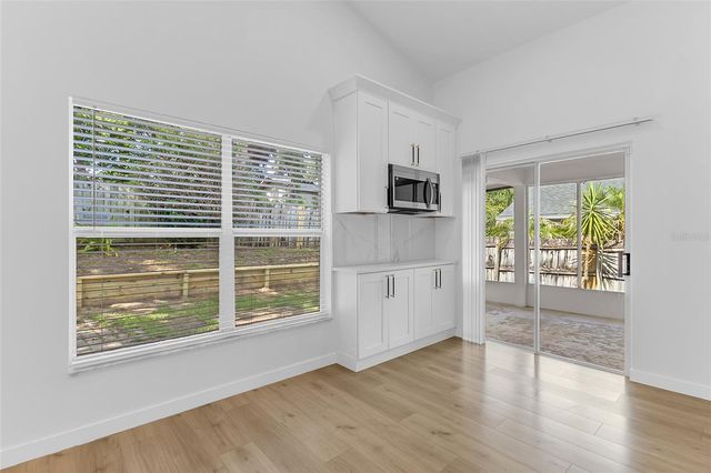 309 BAY STREET, Apopka, FL 32712