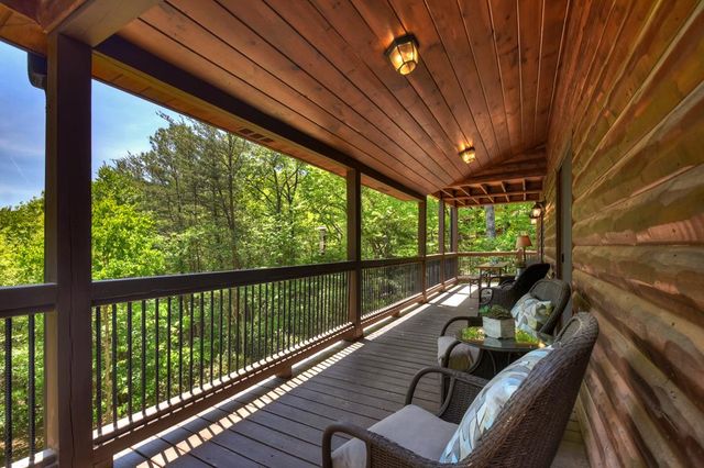 34 Dallas Lane, Blue Ridge, GA 30513
