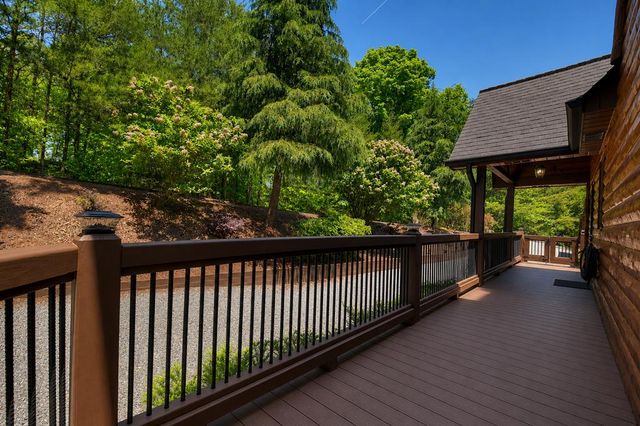 34 Dallas Lane, Blue Ridge, GA 30513
