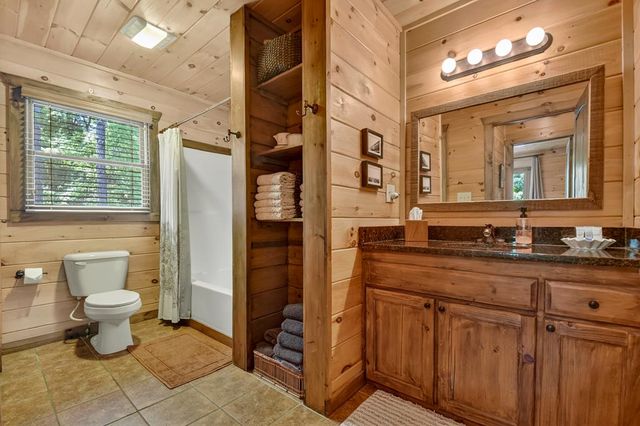 34 Dallas Lane, Blue Ridge, GA 30513