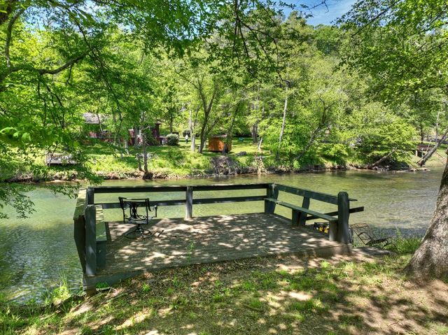 34 Dallas Lane, Blue Ridge, GA 30513