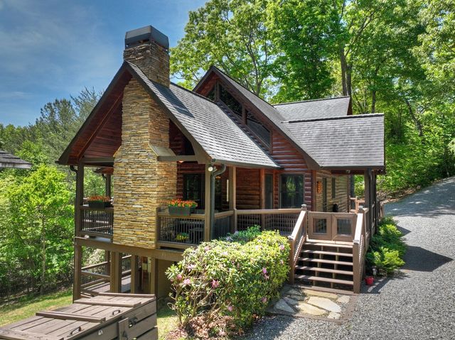 34 Dallas Lane, Blue Ridge, GA 30513
