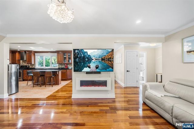 124 Crain Road, Paramus, NJ 07652